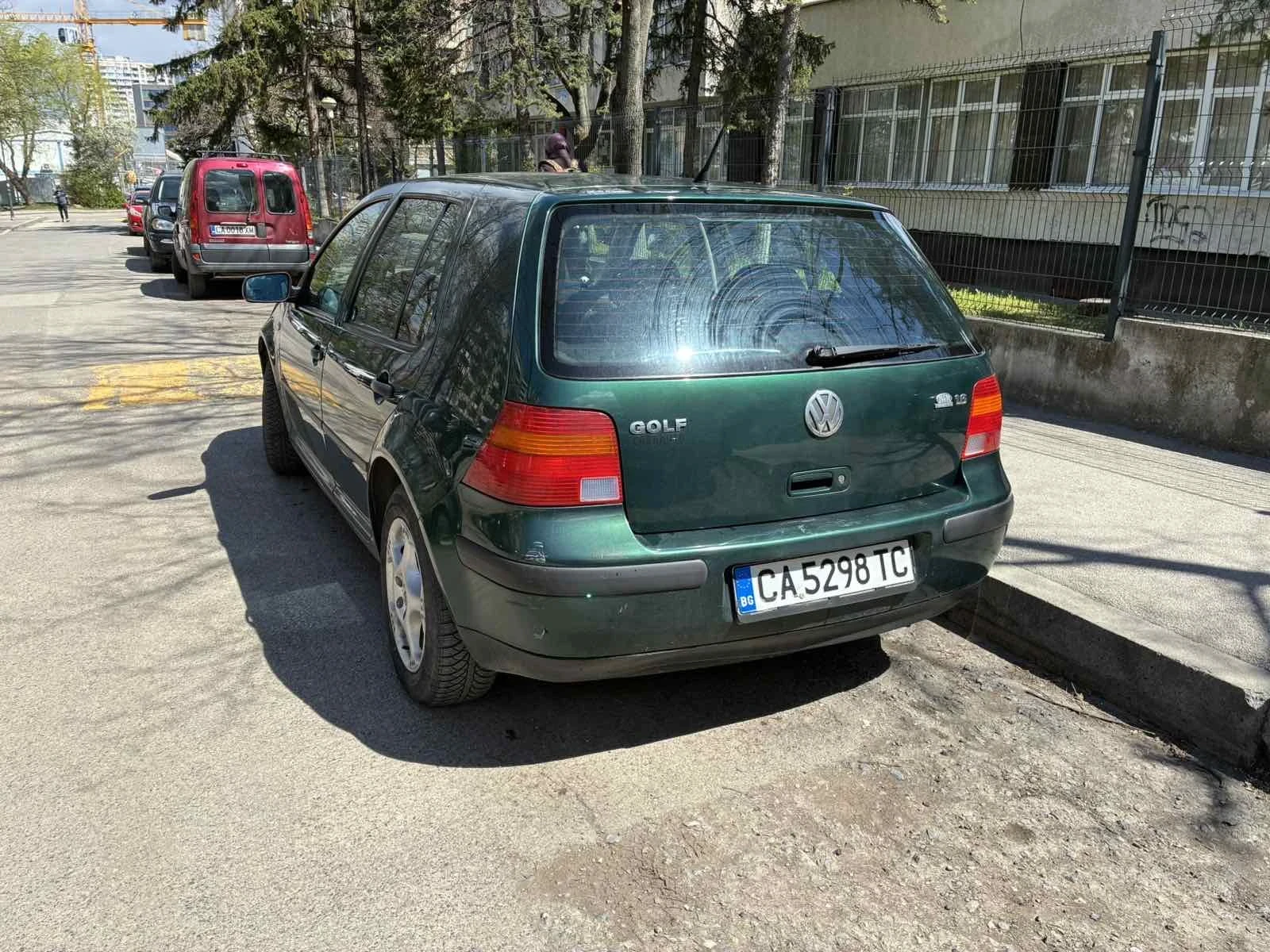 VW Golf, снимка 5 - Автомобили и джипове - 55953912