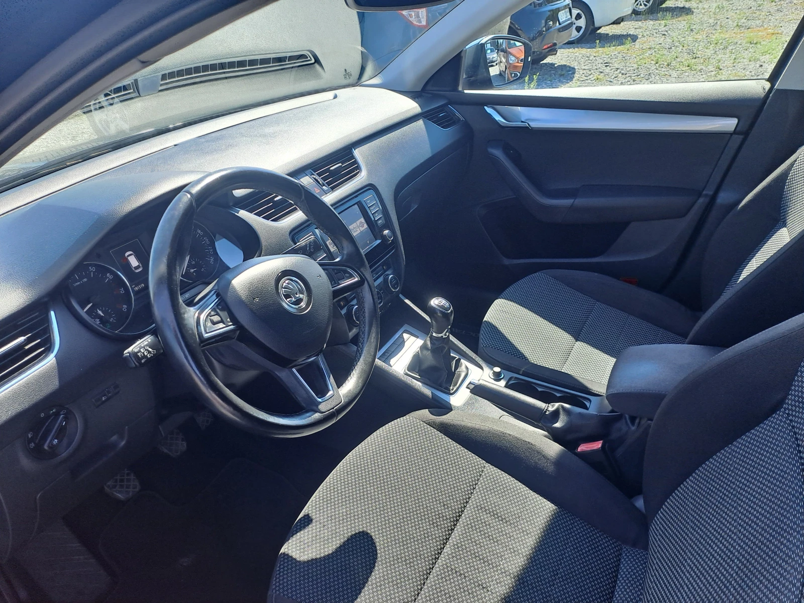 Skoda Octavia 1.4G- Tec Метан 110k.c. EURO6B, снимка 6 - Автомобили и джипове - 56128769