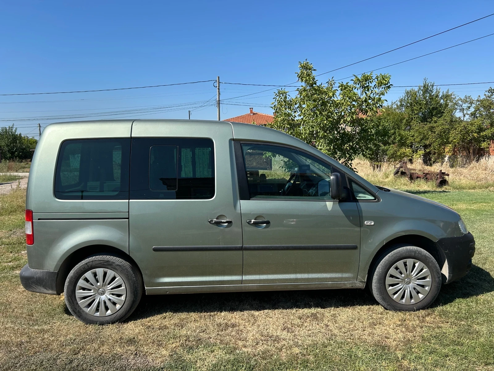 VW Caddy, снимка 4 - Автомобили и джипове - 56161398