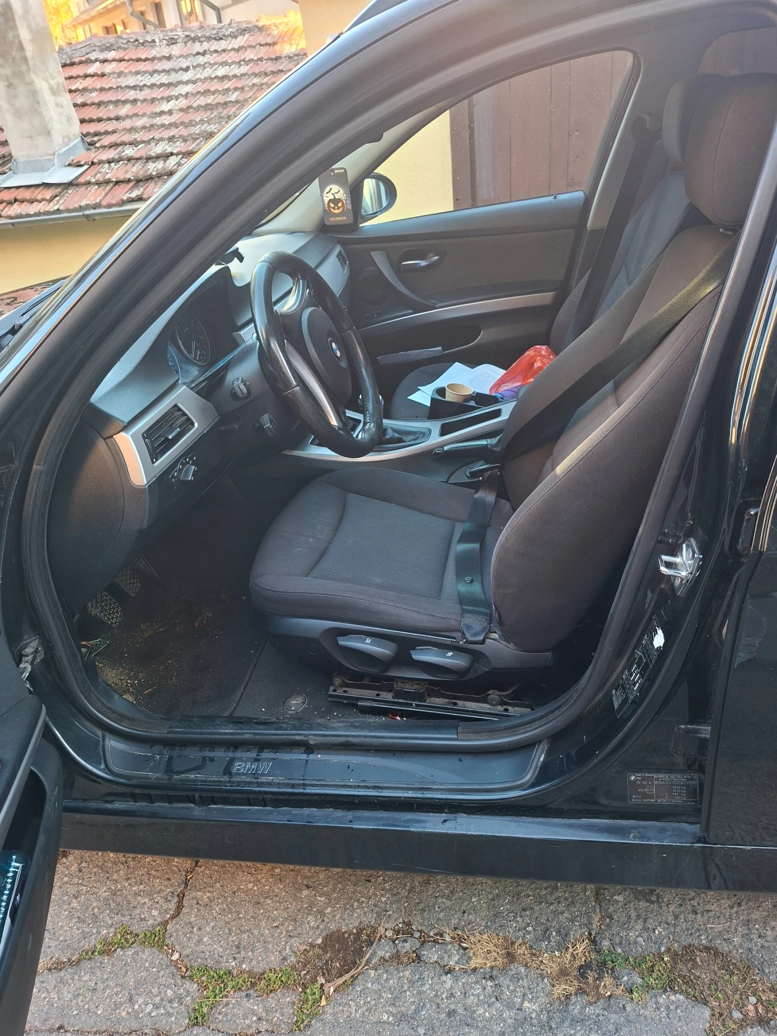 BMW 320, снимка 13 - Автомобили и джипове - 56603070
