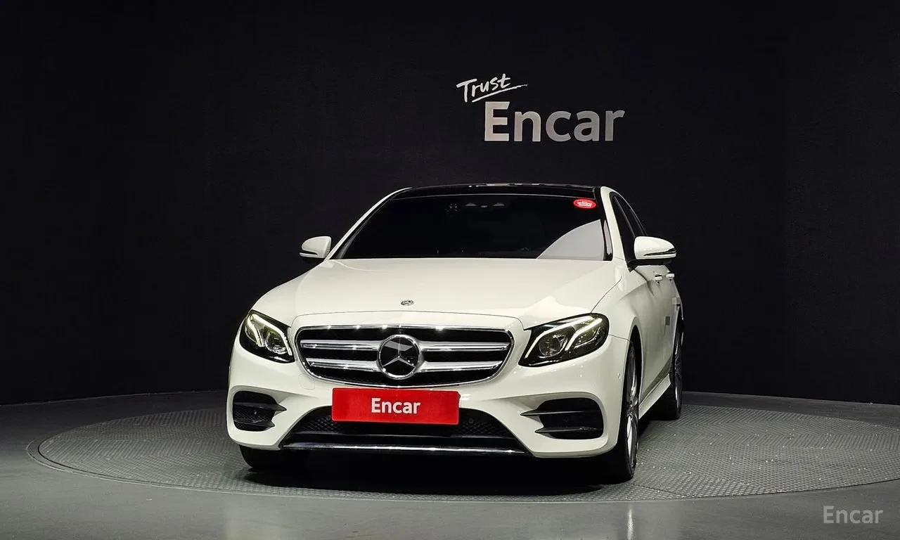 Mercedes-Benz E 350 FULL* 4MATIC* ДИСТРОНИК* 360 КАМЕРИ* КРАЙНА ЦЕНА* , снимка 2 - Автомобили и джипове - 56567360