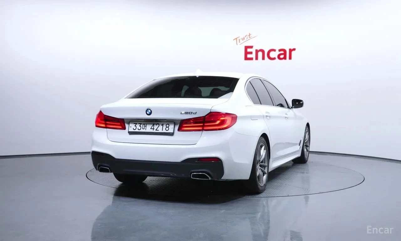 BMW 520 * 520d M Sport Package Plus * , снимка 4 - Автомобили и джипове - 56714641