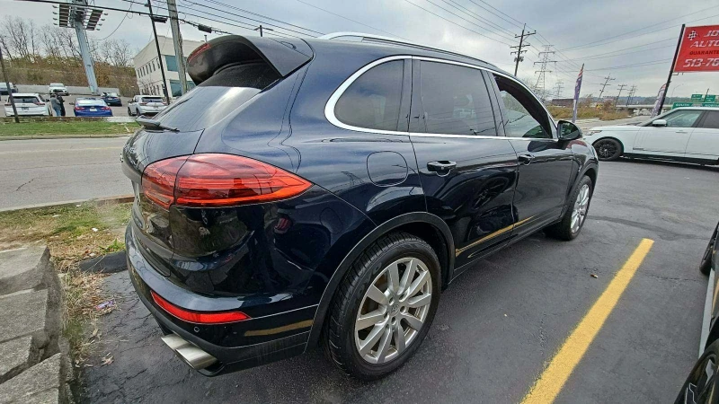 Porsche Cayenne S * Обдухване * Панорама, снимка 3 - Автомобили и джипове - 48676930