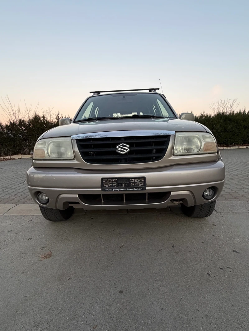 Suzuki Grand vitara Бензин Автомат, снимка 3 - Автомобили и джипове - 52942733