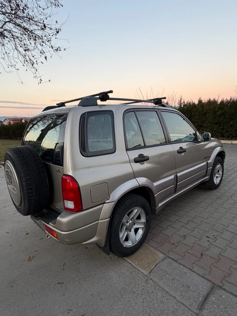 Suzuki Grand vitara Бензин Автомат, снимка 5 - Автомобили и джипове - 52942733