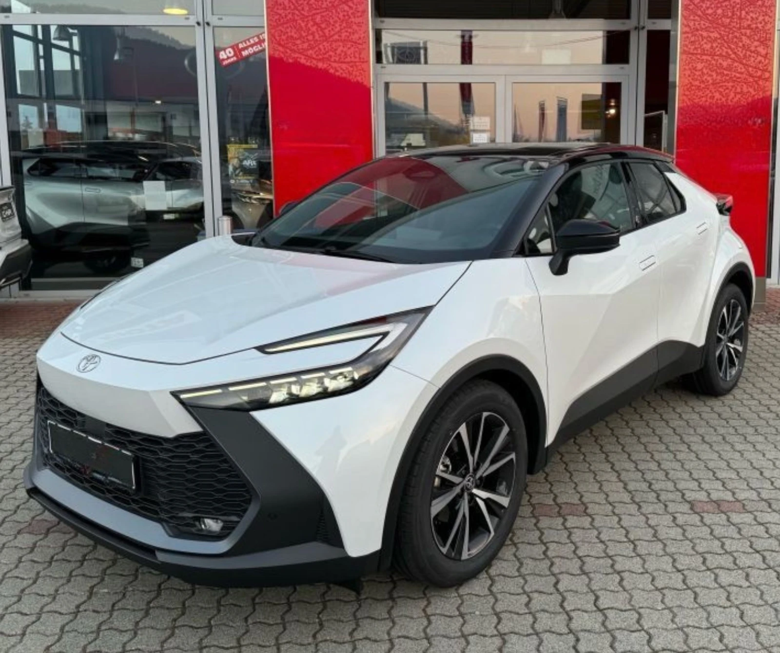 Toyota C-HR 2.0 Hybrid Team Deutschland НАЛИЧНА!!! - изображение 2