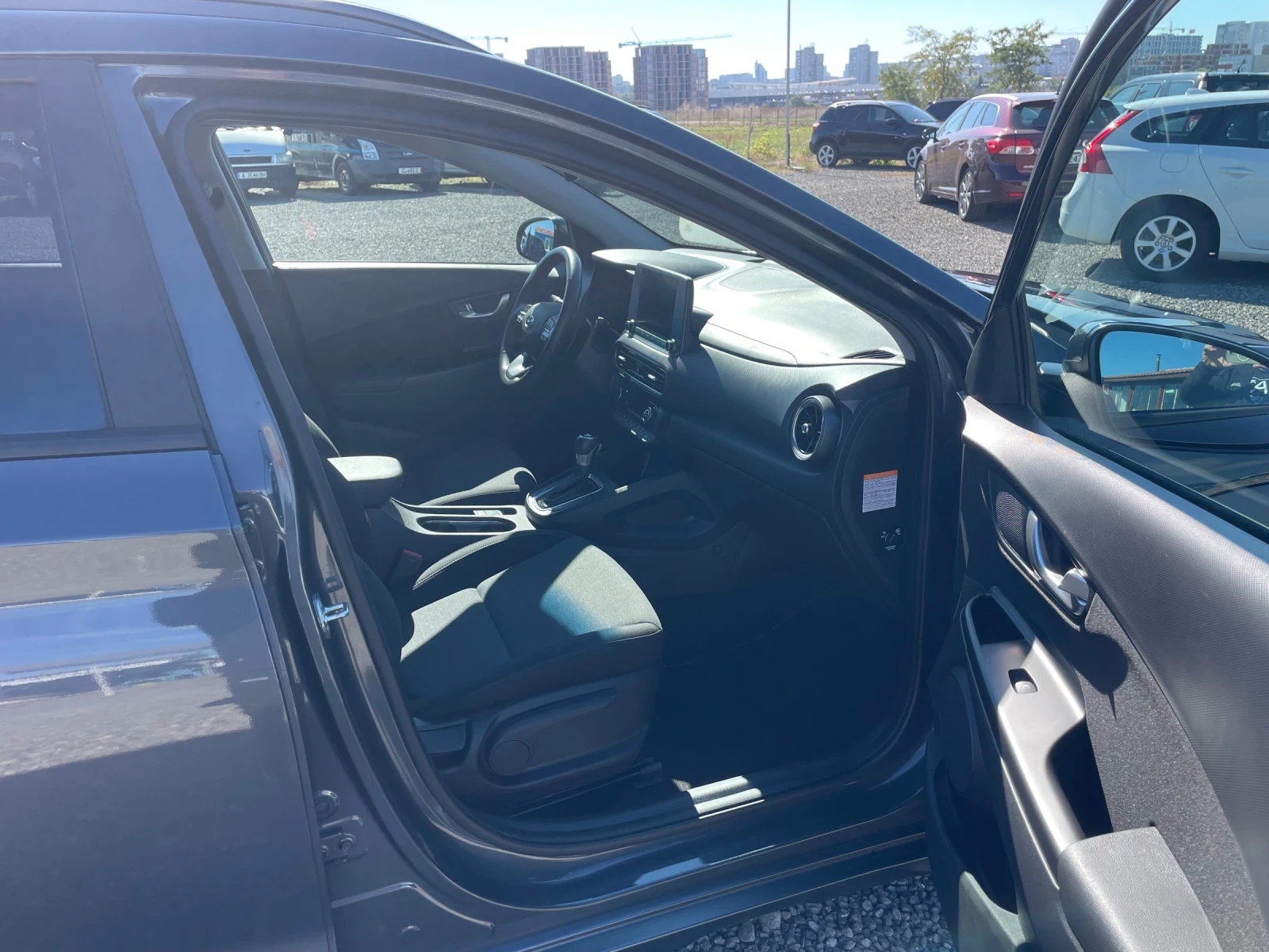 Hyundai Kona 1.6 Бензин хибрид автоматик - изображение 8