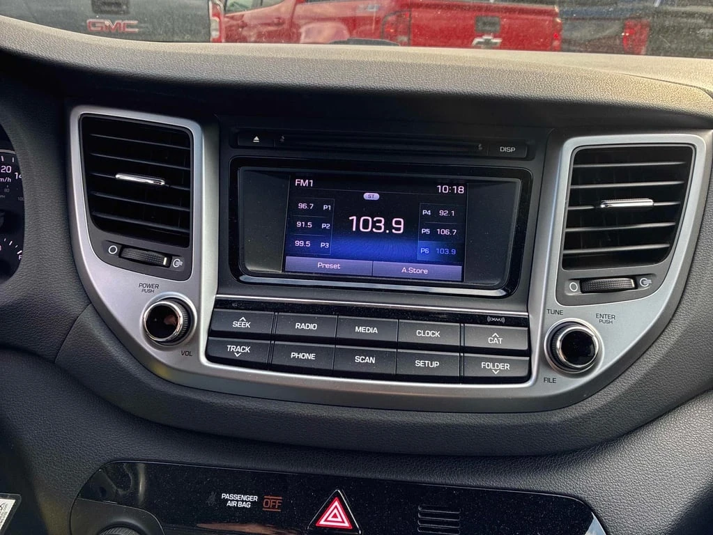 Hyundai Tucson * SE * CARFAX *    | Mobile.bg   9