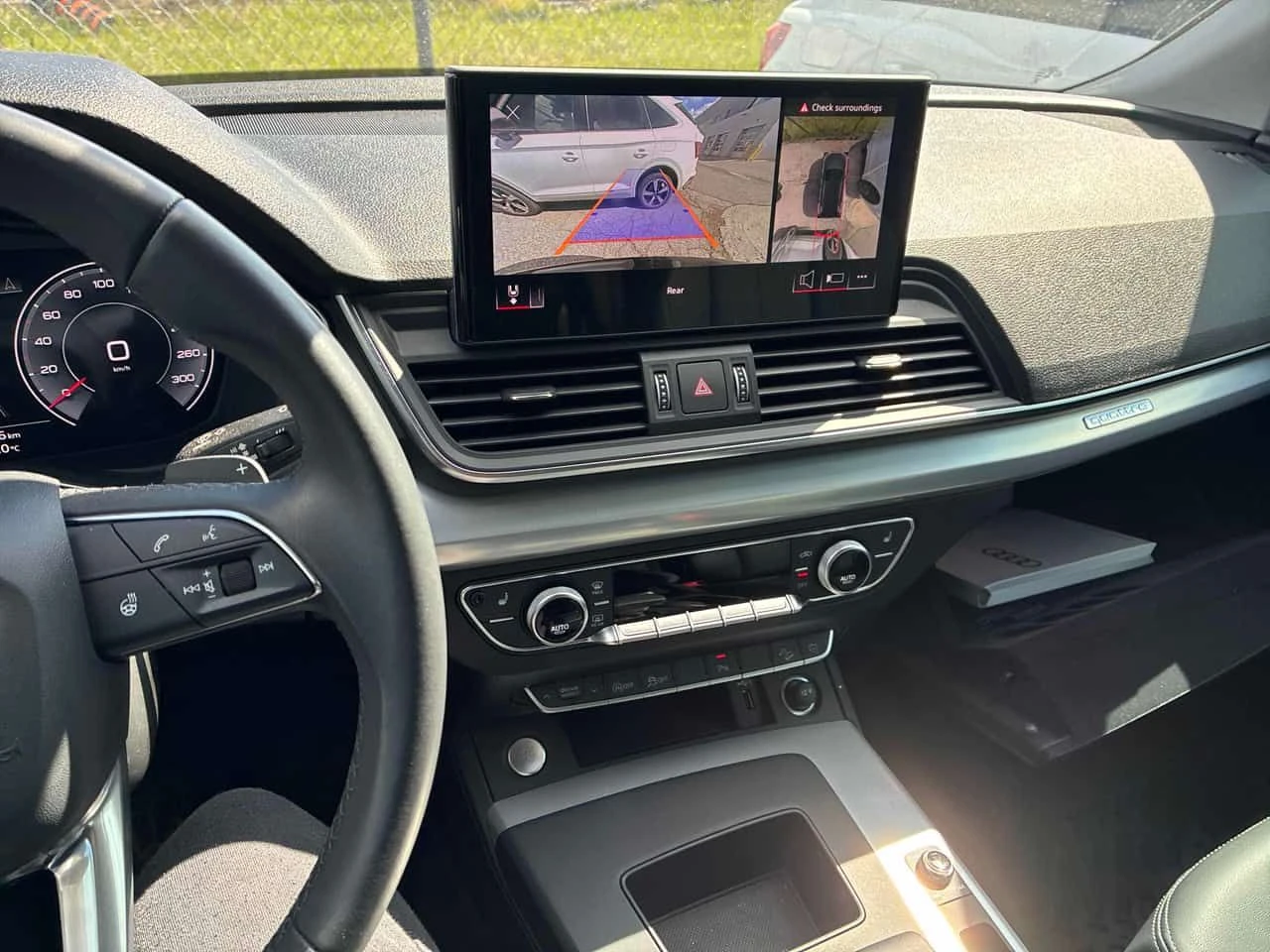 Audi Q5 Progressiv/360 CAM/ПАНОРАМА/ДИСТРОНИК, снимка 9 - Автомобили и джипове - 54386934