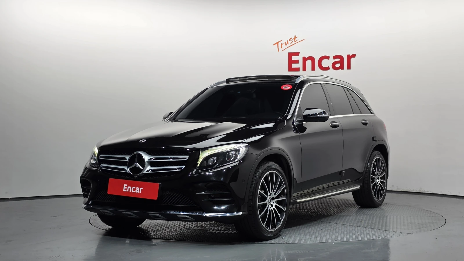 Mercedes-Benz GLC 300 * 4MATIC* HUD* 360* BLIND* SPOT* PANO* BURMESTER* 