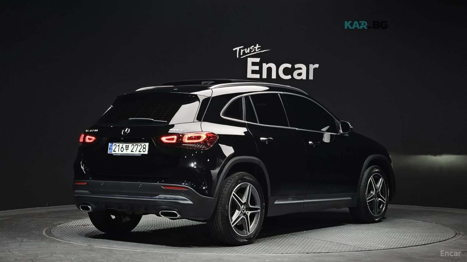 Mercedes-Benz GLA 250 4MATIC* PANOROOF* DISTRONIC* 360CAMERA* , снимка 3 - Автомобили и джипове - 54803112