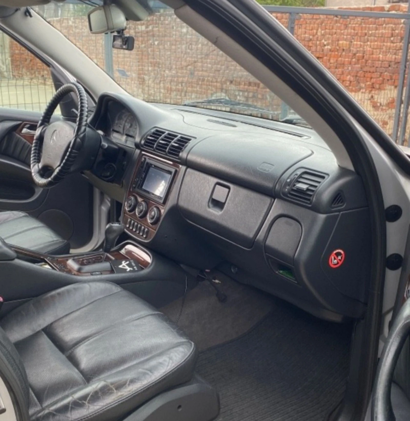 Mercedes-Benz ML 270 2.7, снимка 2 - Автомобили и джипове - 54952004
