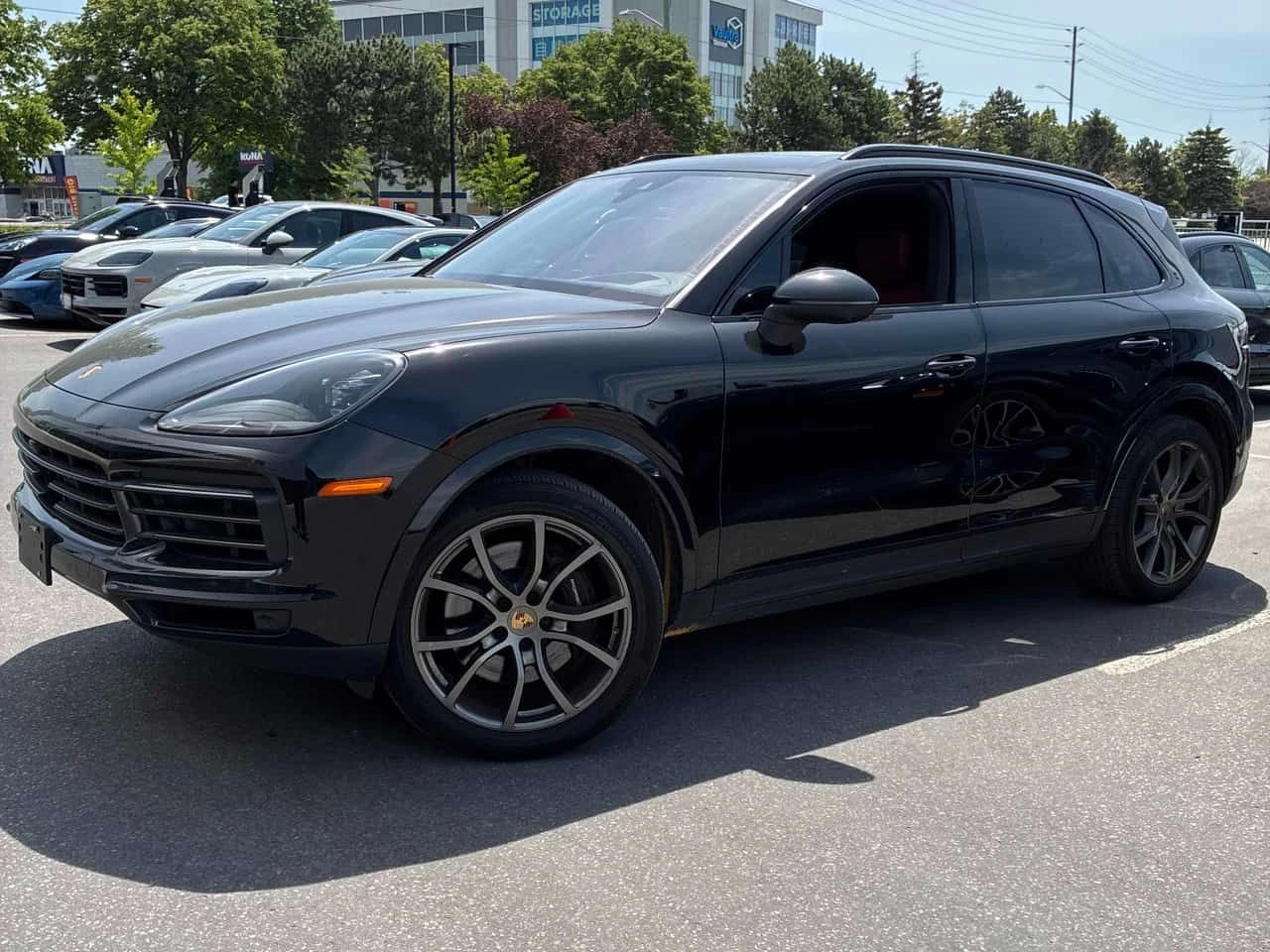 Porsche Cayenne * ГЛАВНО ПРЕДСТАВИТЕЛСТВО* ДИСТРОНИК* 360КАМ* ПАНО, снимка 3 - Автомобили и джипове - 55023861