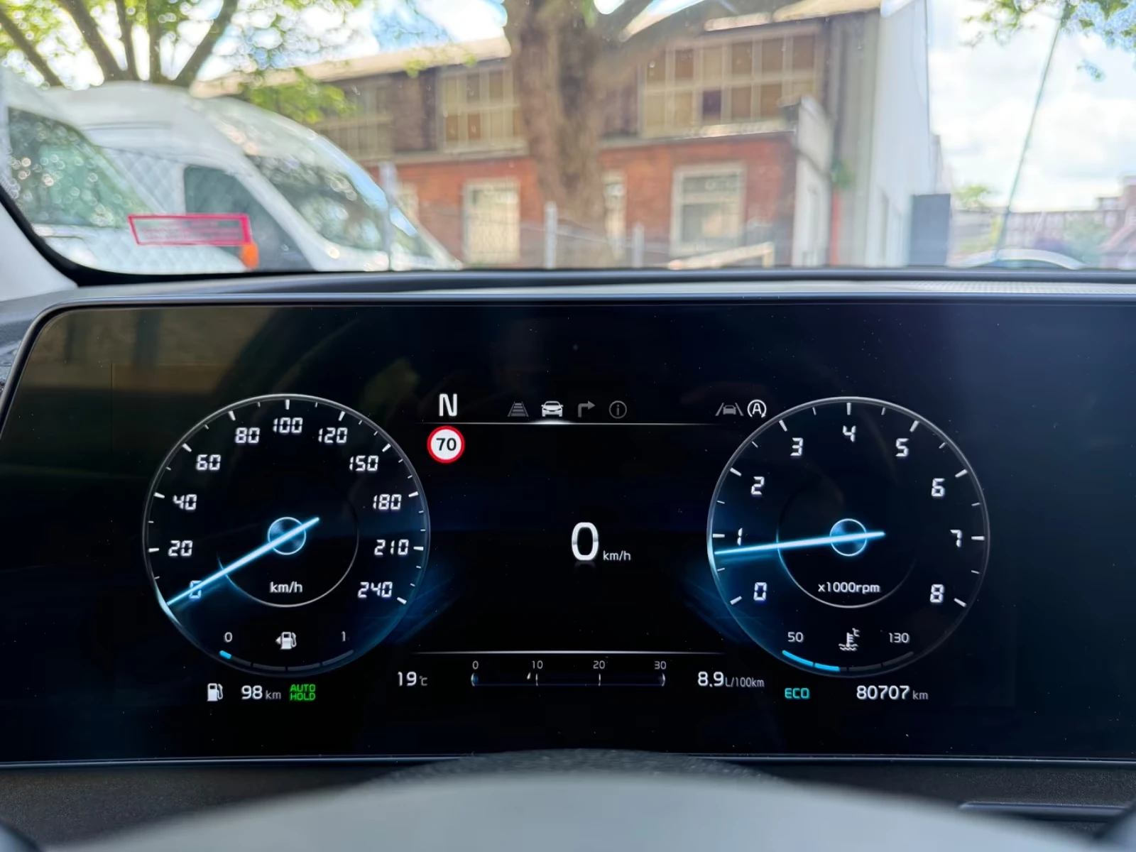 Kia Sportage SPIRIT/1.6T-GDI/150кс| ГАРАНЦИЯ ДО2029г| NAVI/КОЖА, снимка 15 - Автомобили и джипове - 55044739