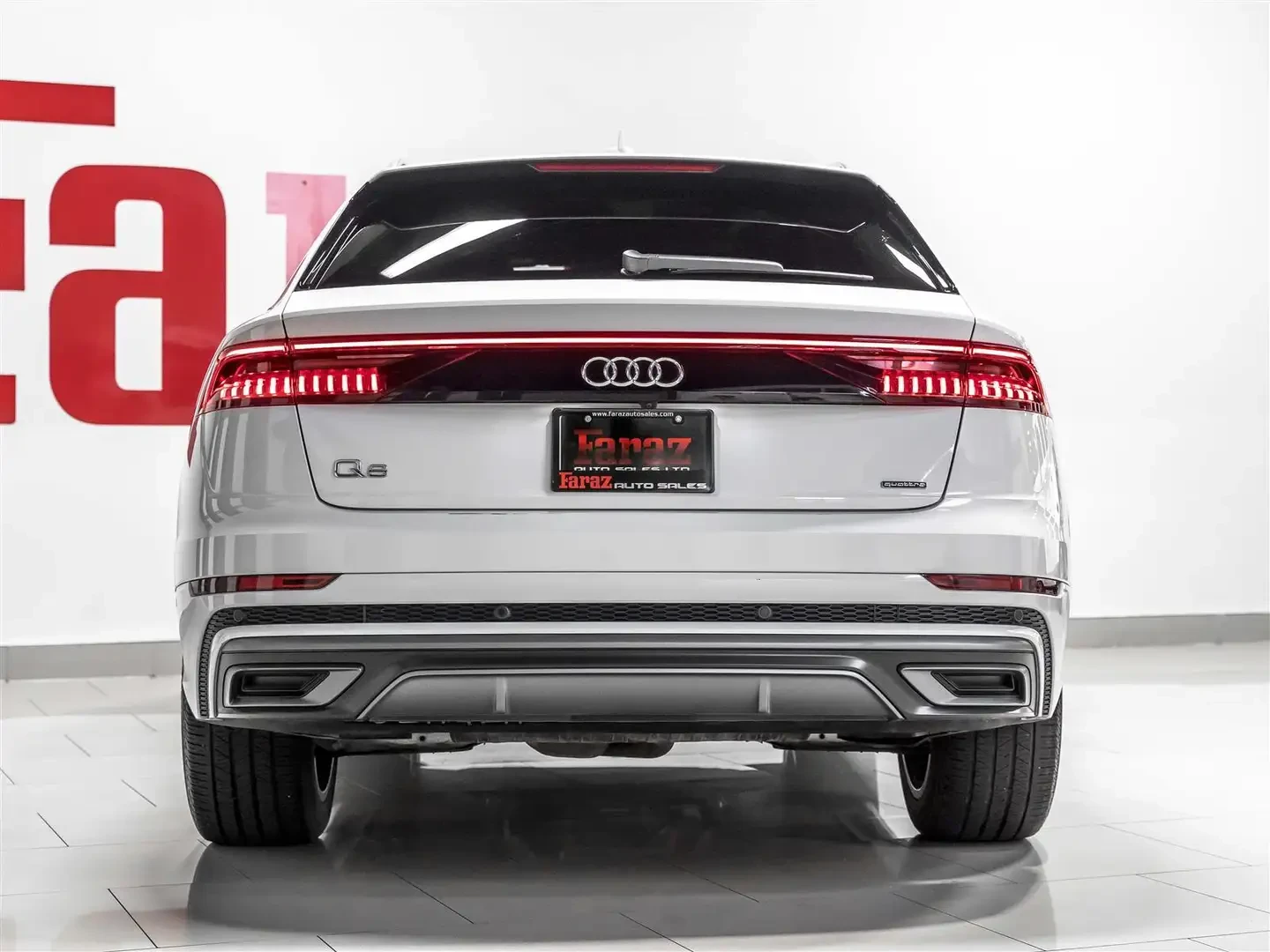 Audi Q8 MATRIX* S* LINE* BANG* OLUFSEN* 360КАМЕРА* ПАНОРАМ, снимка 4 - Автомобили и джипове - 55619199