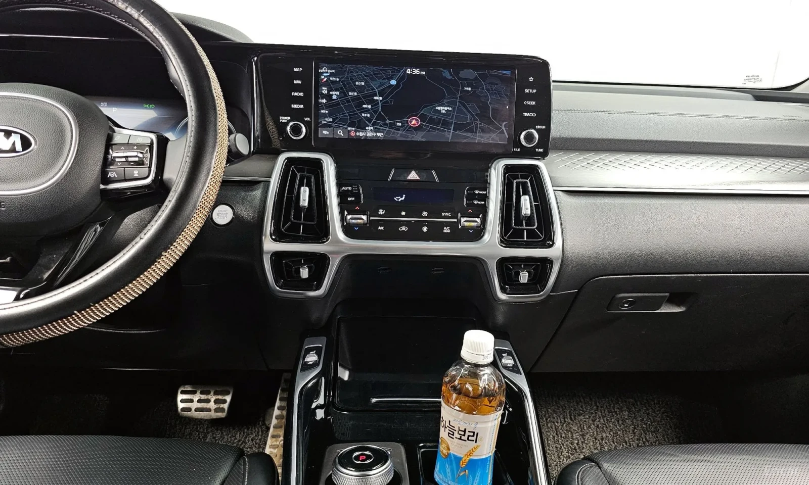 Kia Sorento 2.2d\4x4\Дигитално табло\ТОП ЦЕНА, снимка 14 - Автомобили и джипове - 55872359