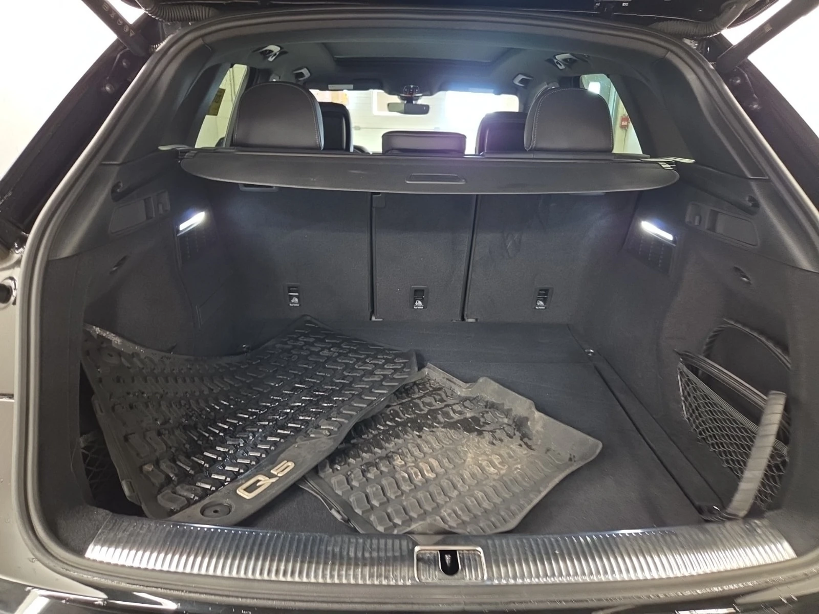 Audi Q5 * PROGRESSIV * CARFAX * ОПЦИЯ ЗА ФИНАНСИРАНЕ, снимка 14 - Автомобили и джипове - 56059598