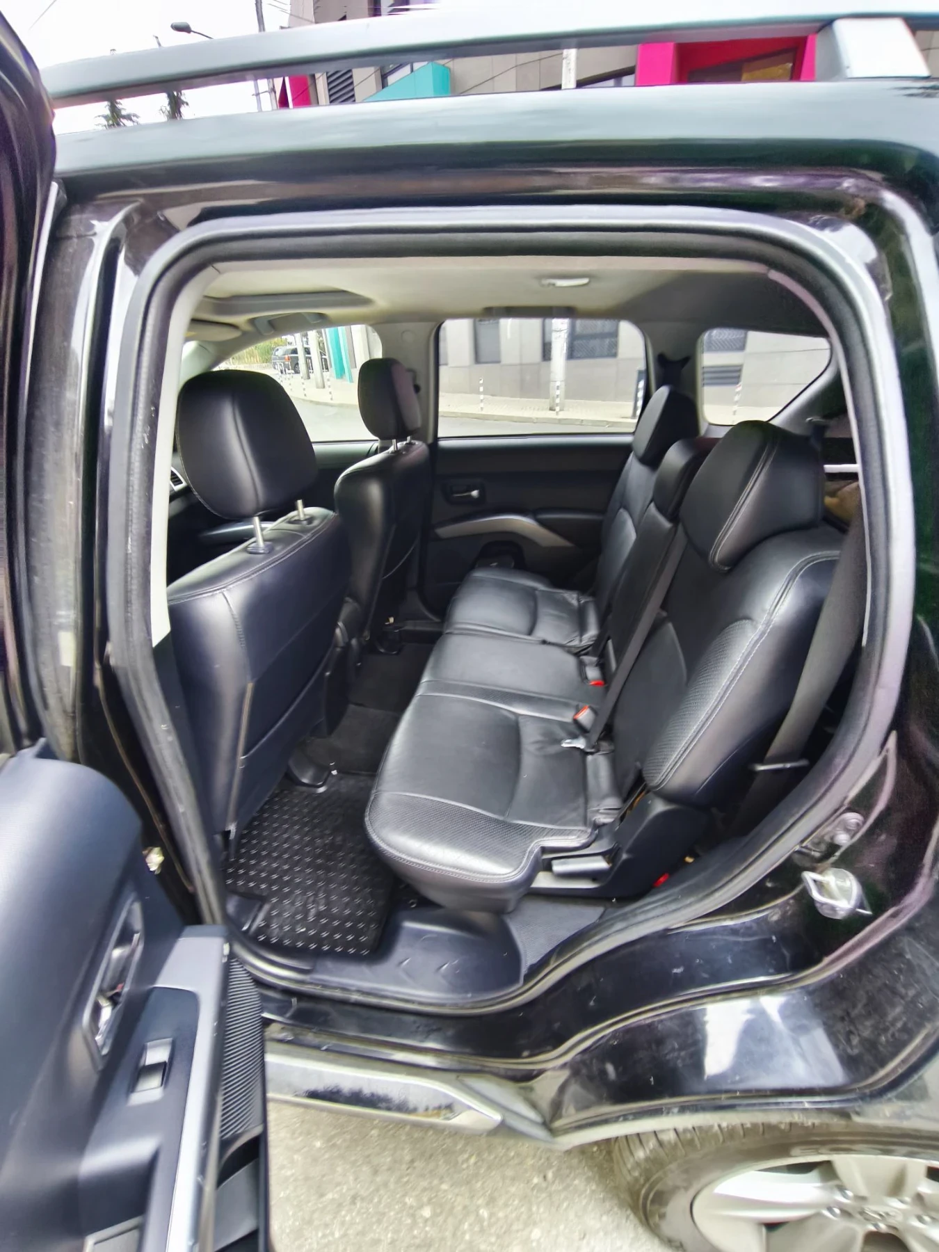 Peugeot 4007, снимка 13 - Автомобили и джипове - 56241527