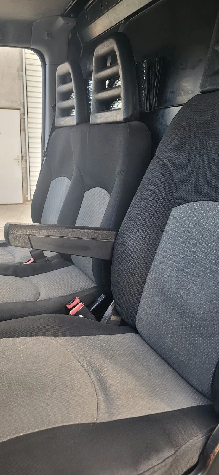 Iveco 35c13, снимка 2 - Бусове и автобуси - 52816479