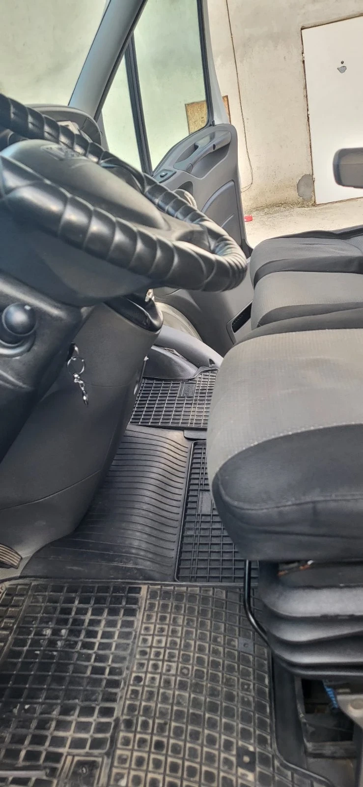 Iveco 35c13, снимка 11 - Бусове и автобуси - 52816479