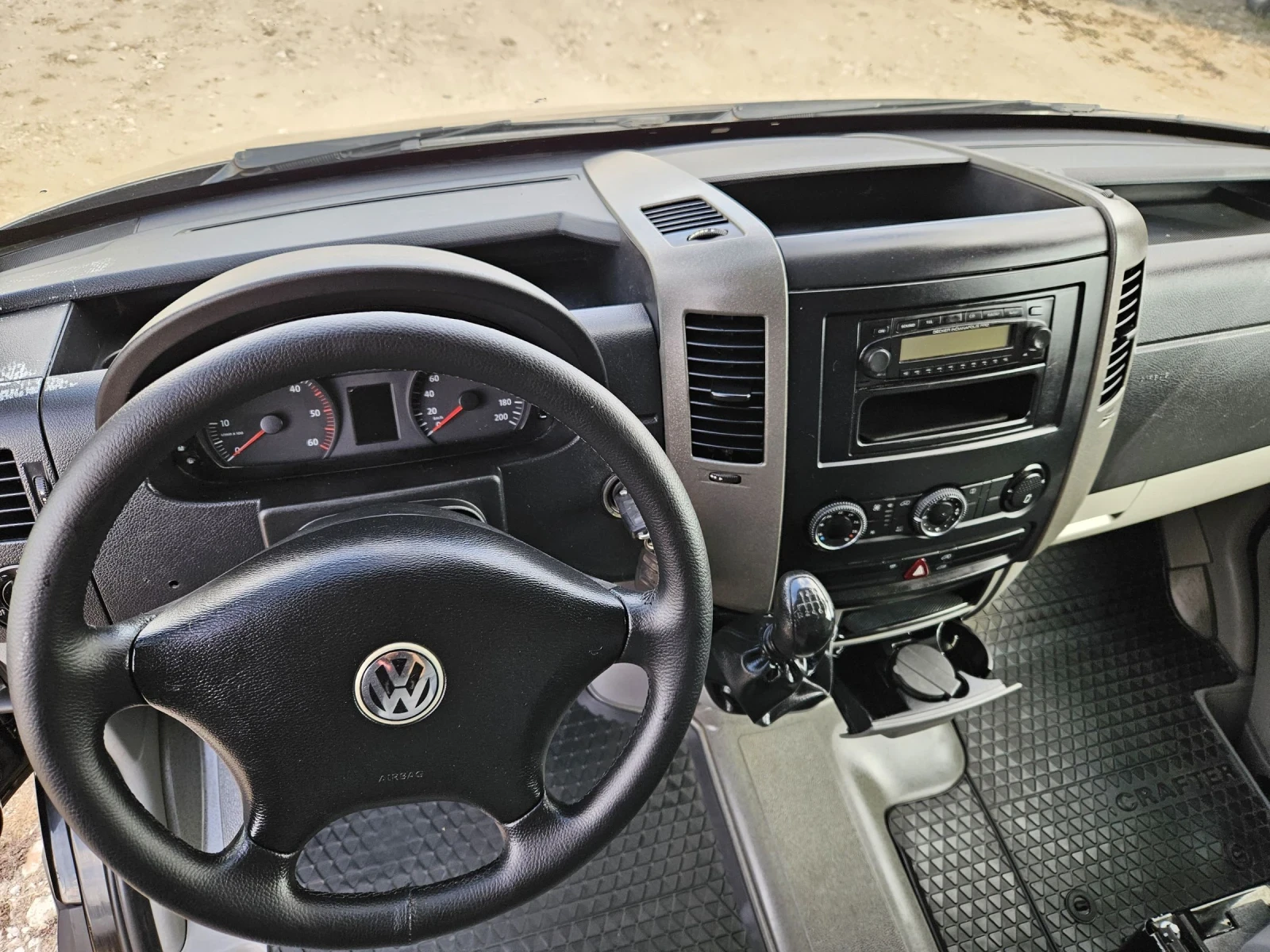 VW Crafter 2.5tdi.климатик - изображение 9