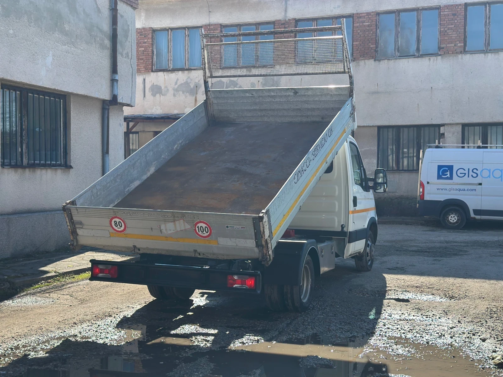 Iveco 35c18 Клима, 180hp, тристранен самосвал 3.70на2.20, N1 - изображение 4