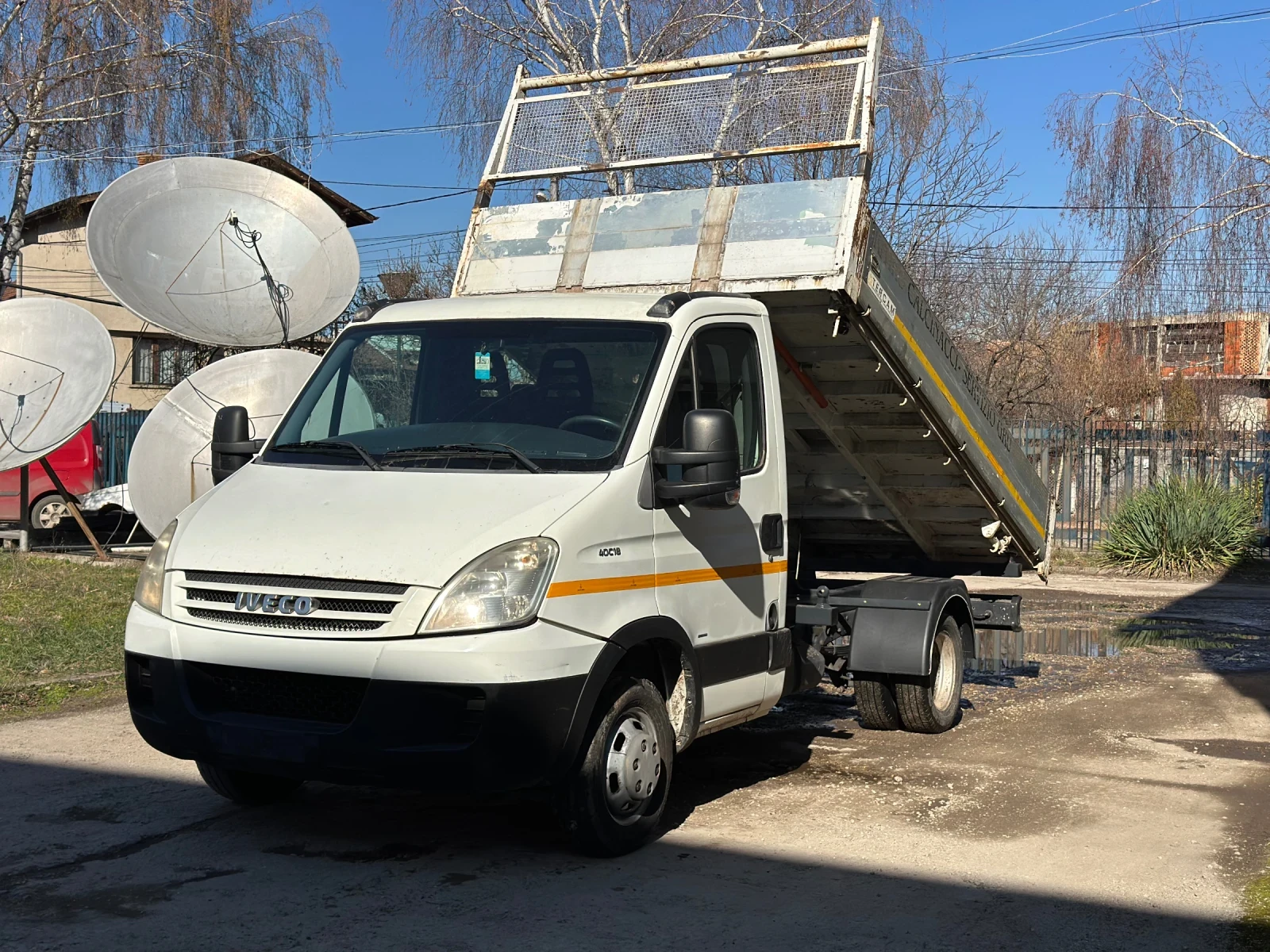 Iveco 35c18 Клима, 180hp, тристранен самосвал 3.70на2.20, N1 - изображение 2