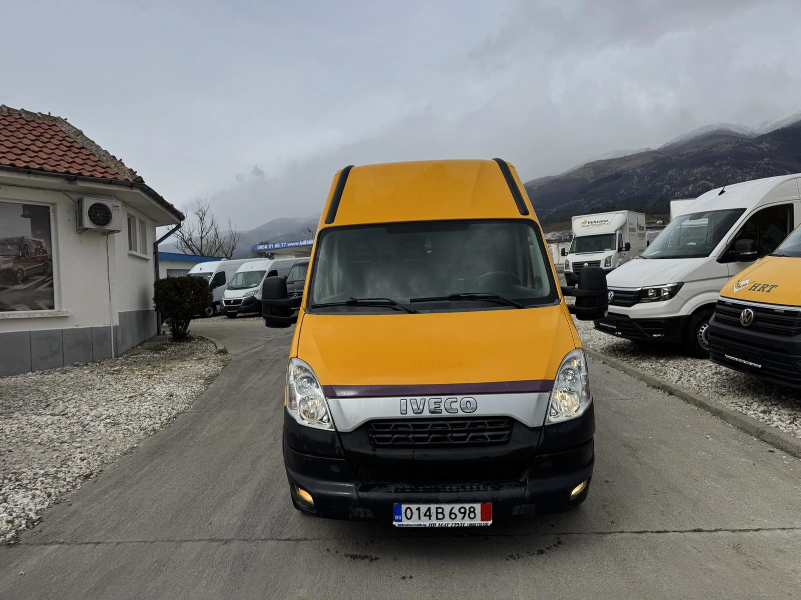 Iveco Daily 2.3HPI KLIMA, снимка 2 - Бусове и автобуси - 53912876