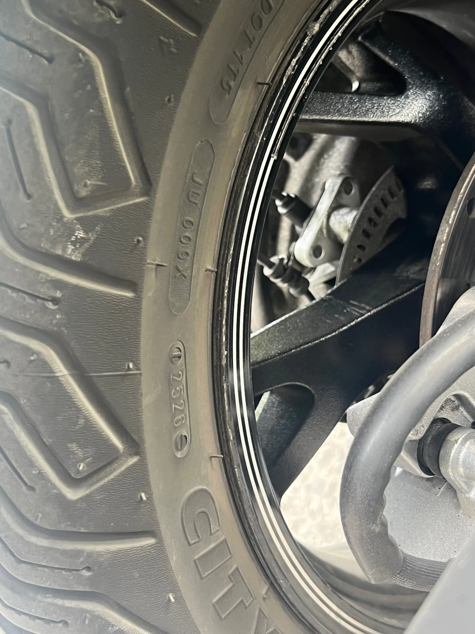 Suzuki Burgman, снимка 12 - Мотоциклети и мототехника - 55944134