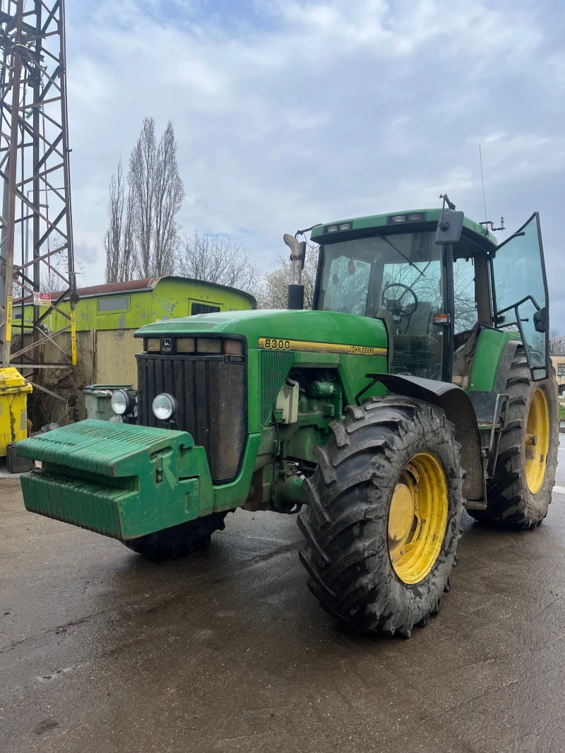 Трактор John Deere 8300, снимка 2 - Селскостопанска техника - 46977439