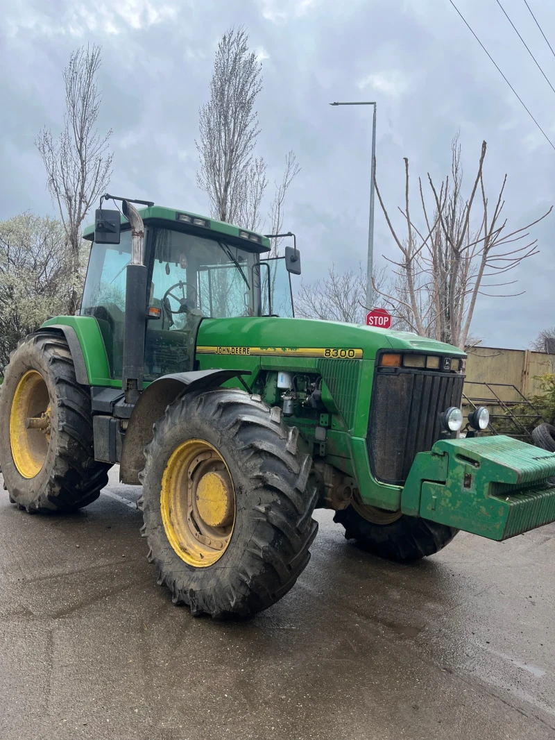 Трактор John Deere 8300, снимка 1 - Селскостопанска техника - 46977439