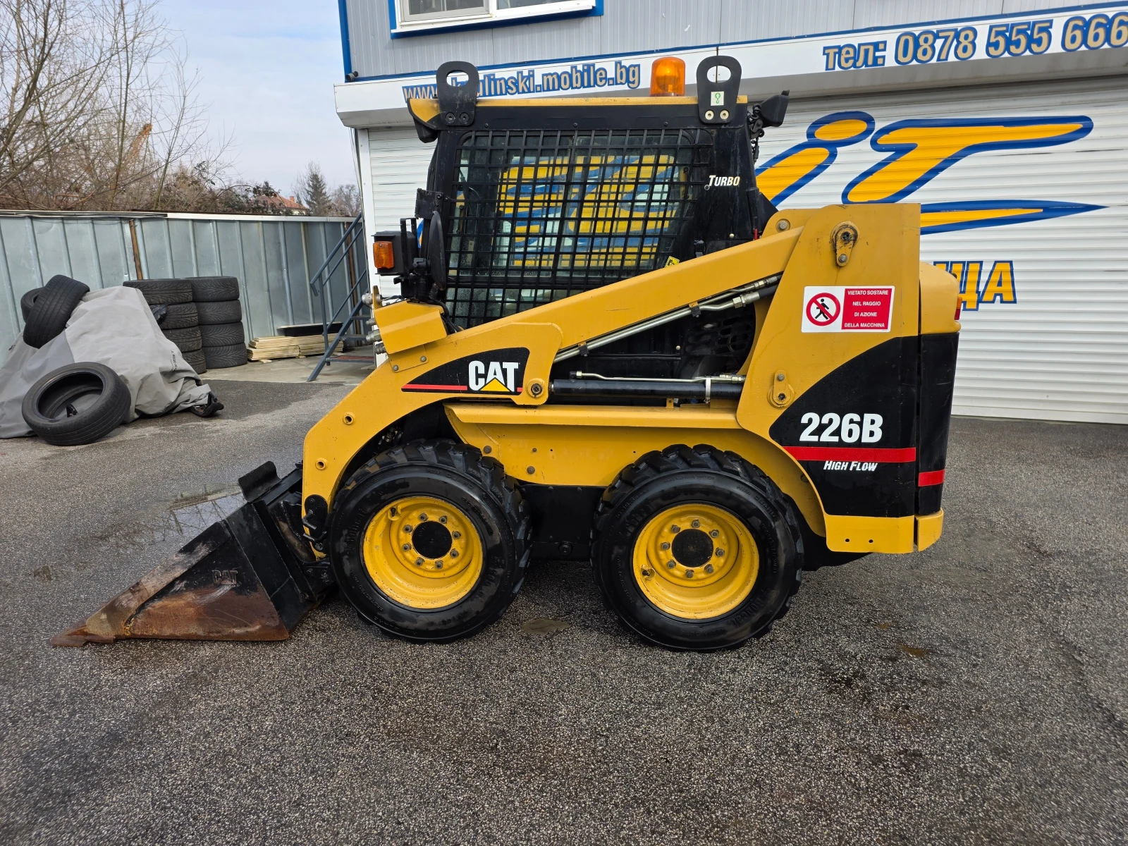 Мини челни товарачи Cat 226B-TURBO-HF-1400часа.-UNIKAT - изображение 9