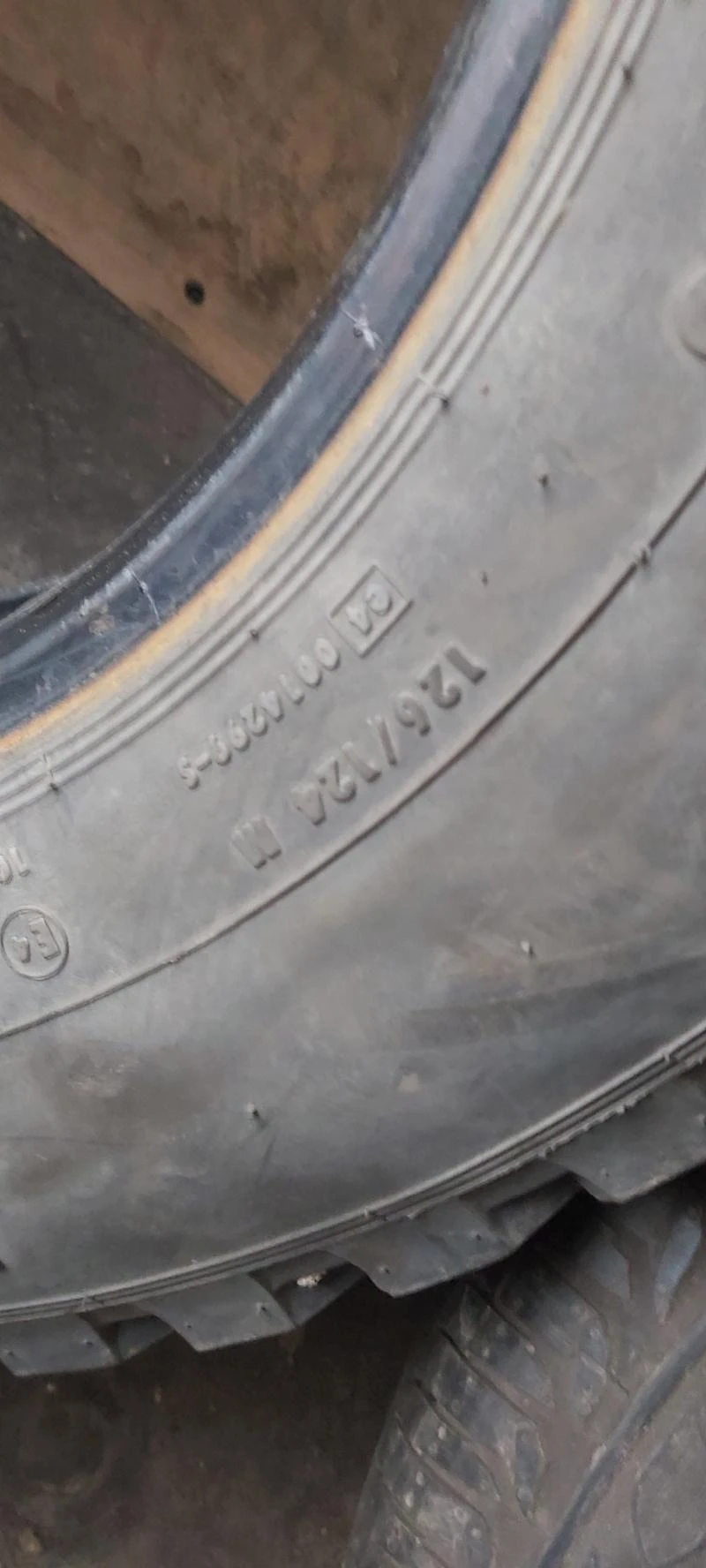 Гуми Летни 215/75R17.5, снимка 6 - Гуми и джанти - 41998910