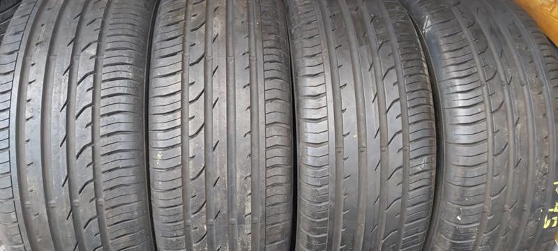 Гуми Зимни 225/55R17, снимка 1 - Гуми и джанти - 33053483