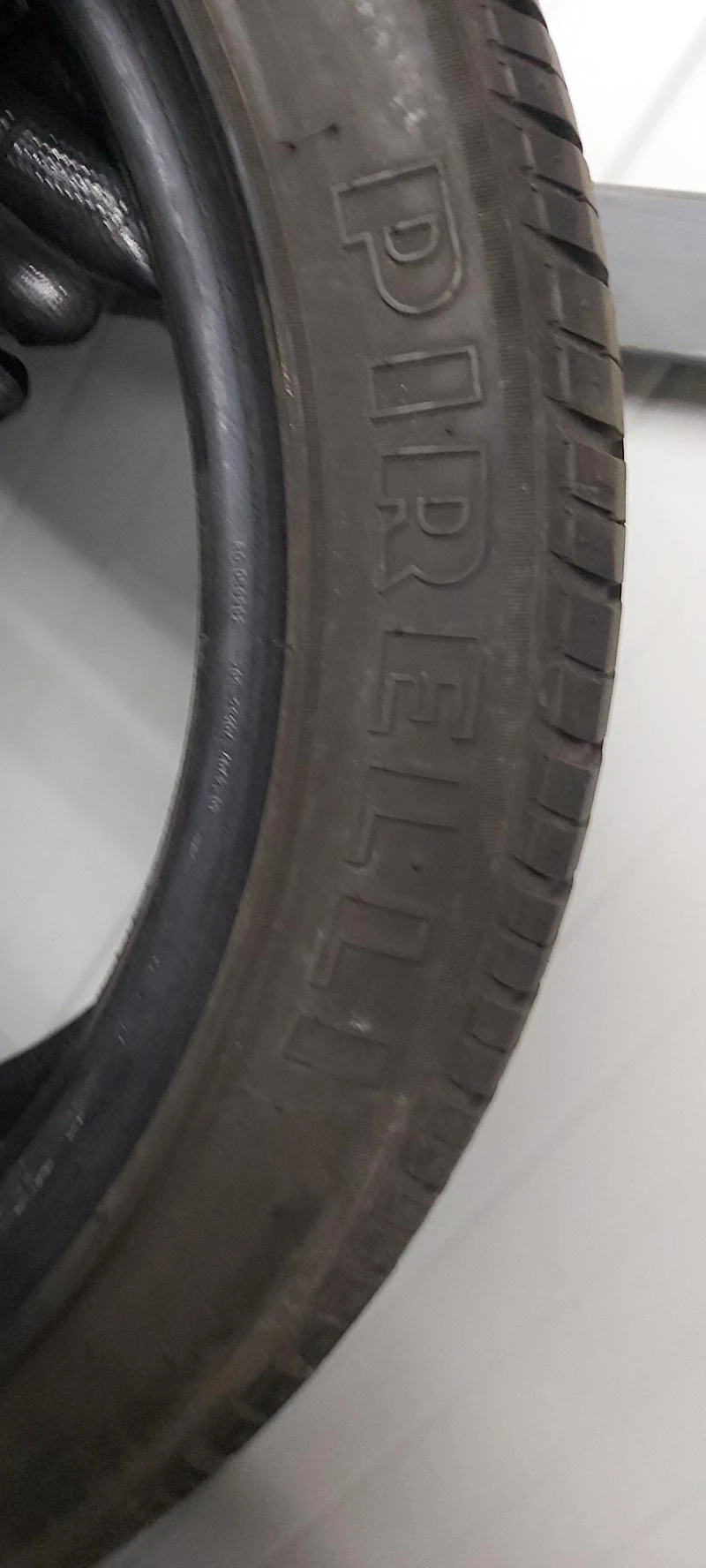 Гуми Летни 245/40R17, снимка 4 - Гуми и джанти - 34005397