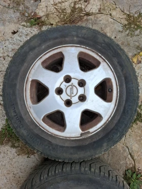        195/65R15  Opel Zafira