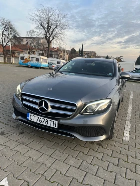 Mercedes-Benz E 220, снимка 1