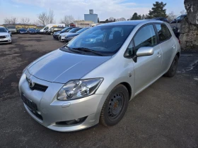 Toyota Auris, снимка 1