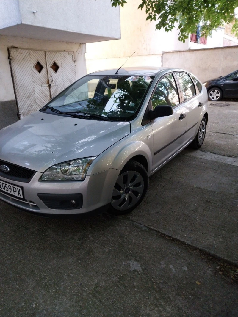 Ford Focus 1, 6, снимка 4 - Автомобили и джипове - 47567391