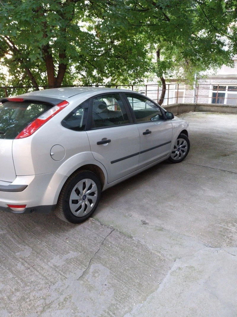 Ford Focus 1, 6, снимка 3 - Автомобили и джипове - 47567391