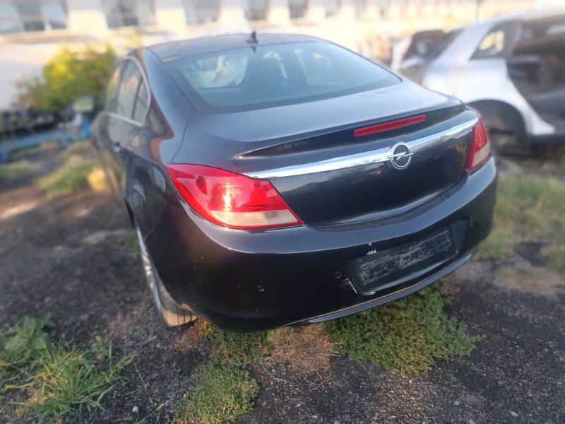 Opel Insignia 2.0 crdi, снимка 3 - Автомобили и джипове - 46869380