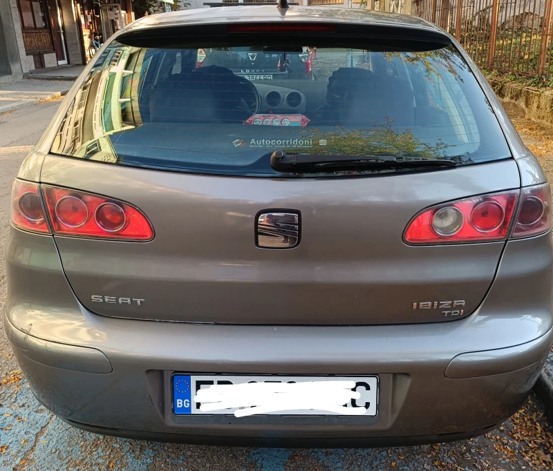 Seat Ibiza 1.9TDI, снимка 2 - Автомобили и джипове - 47700579