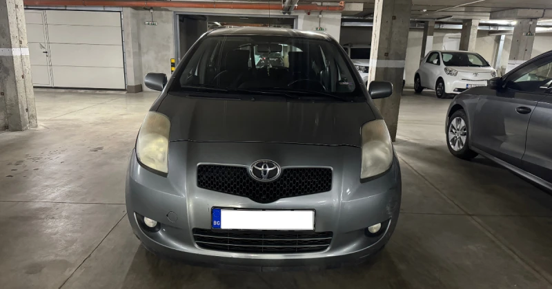 Toyota Yaris, снимка 4 - Автомобили и джипове - 47889718