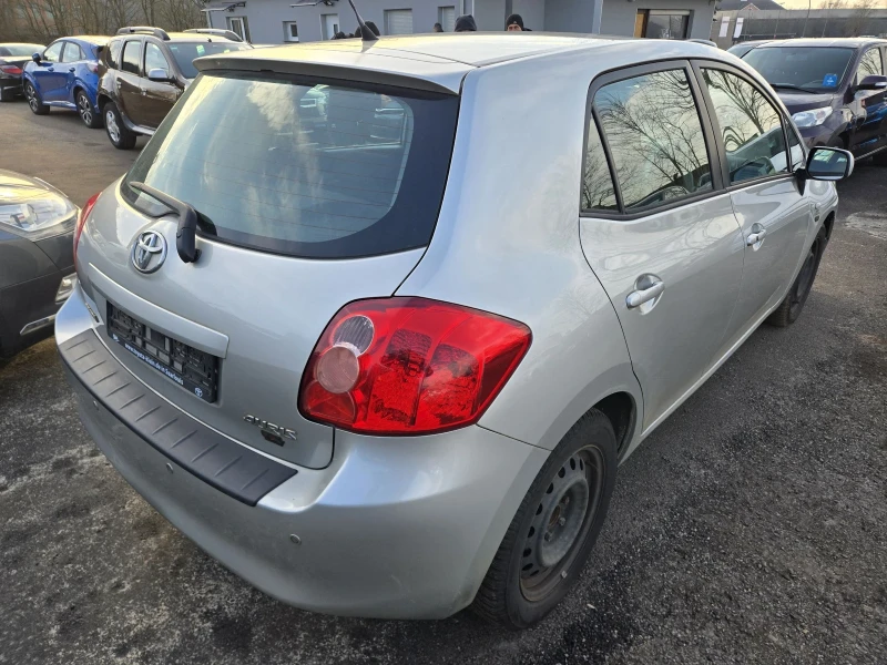 Toyota Auris, снимка 4 - Автомобили и джипове - 49471552