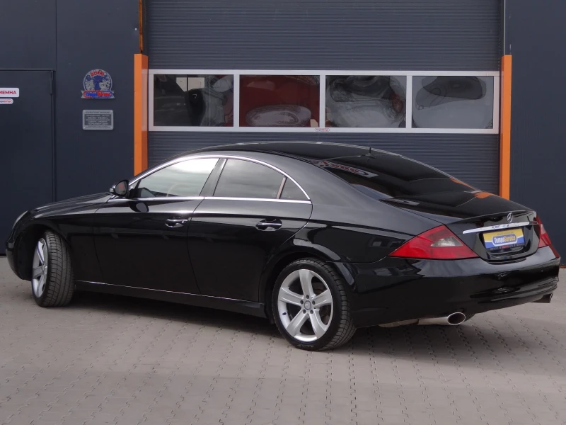 Mercedes-Benz CLS 500 V8-306k.c./AUTO/KOJA/NAVI/CAMERA/DISTRONIC/XENON/, снимка 3 - Автомобили и джипове - 49491281