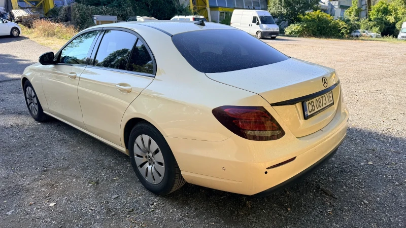 Mercedes-Benz E 200, снимка 6 - Автомобили и джипове - 51825996