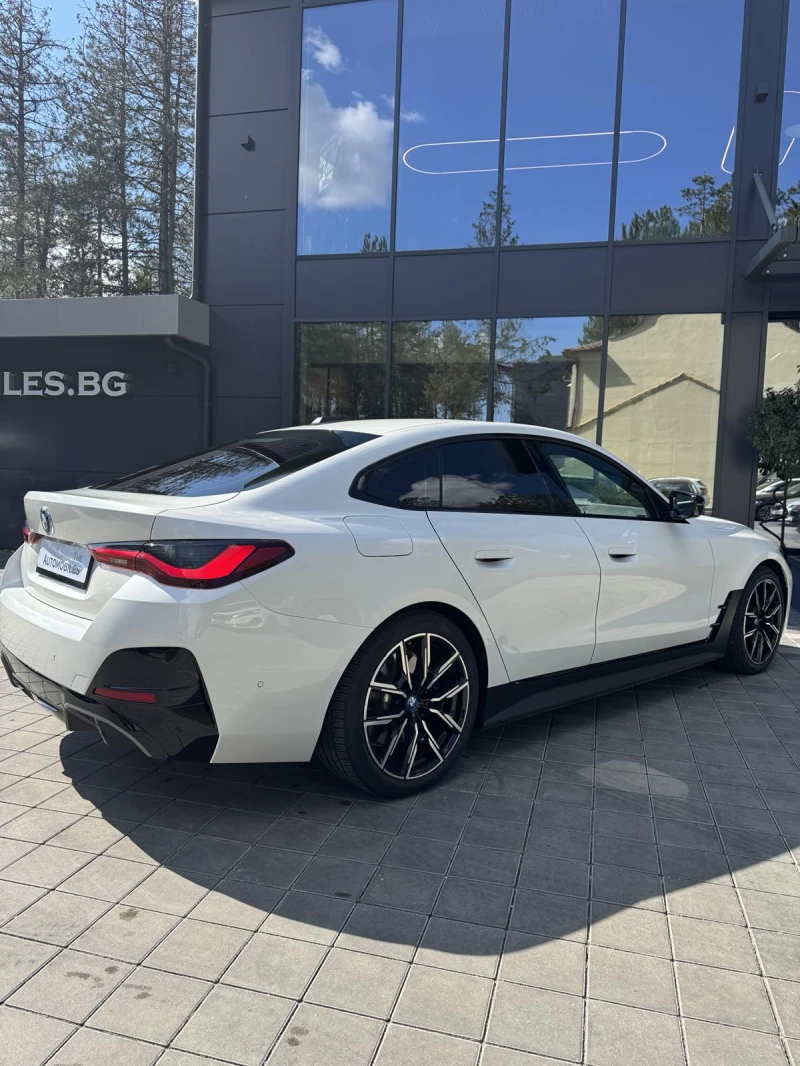 BMW i4 EDRIVE 40, снимка 7 - Автомобили и джипове - 51892667