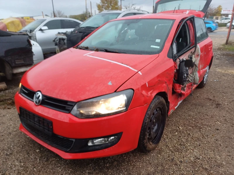 VW Polo 1.6 TDI, снимка 5 - Автомобили и джипове - 52331598