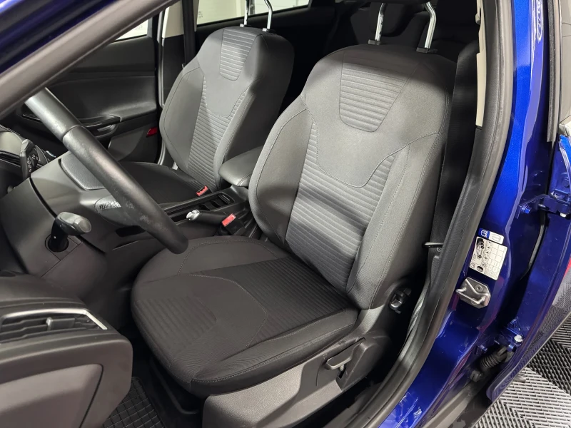 Ford Focus 1.0 i TITANIUM X - KEYLESS/ NAVI/ LED/ 113.000 km!, снимка 14 - Автомобили и джипове - 52566004