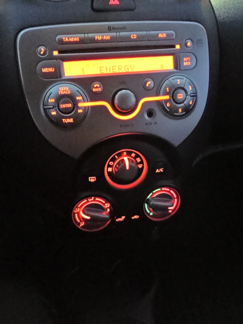 Nissan Micra, снимка 9 - Автомобили и джипове - 52683095